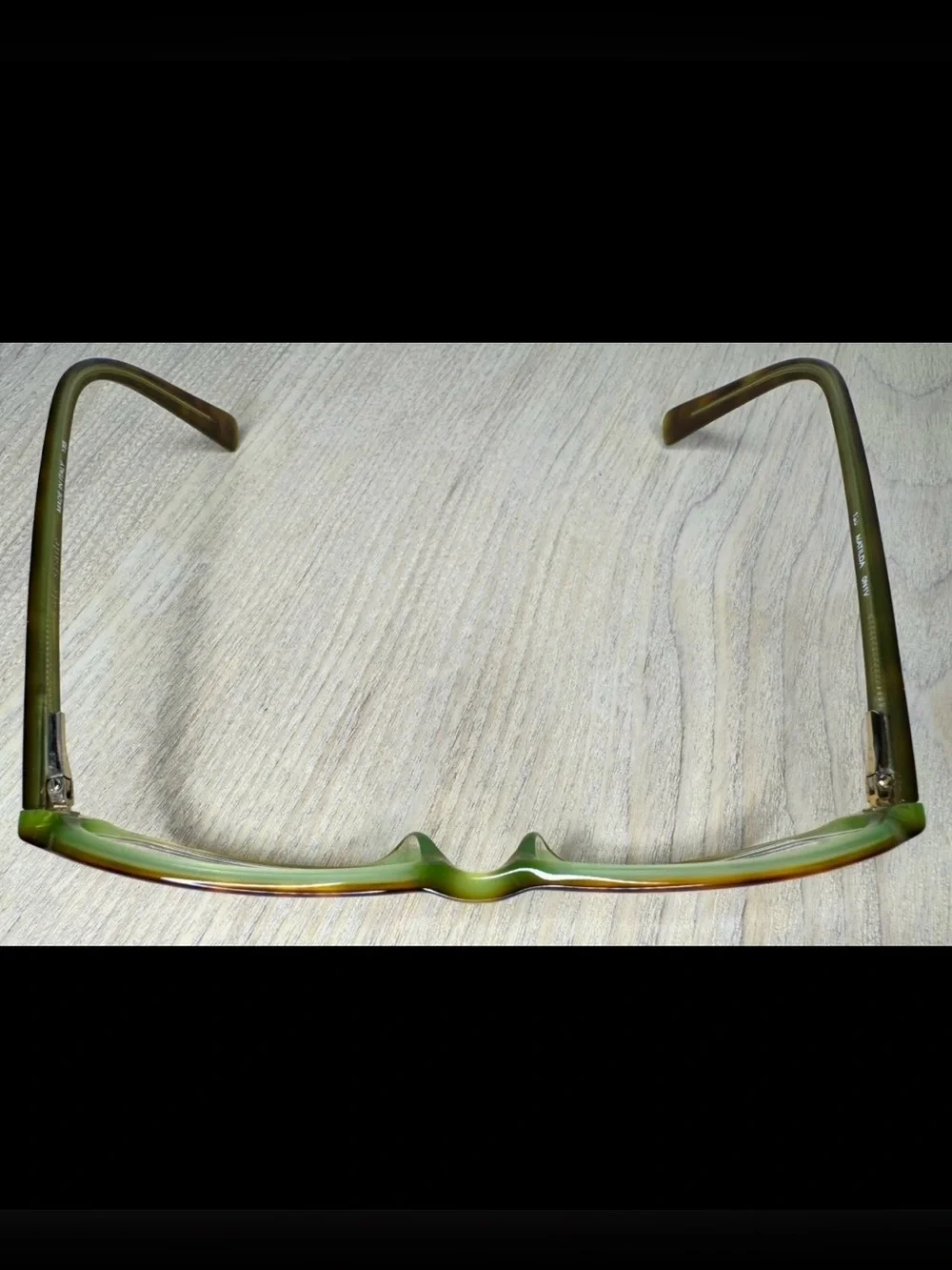 kate spade Pink Case with Brown Tortoiseshell Eyeglasses Made in Italy
